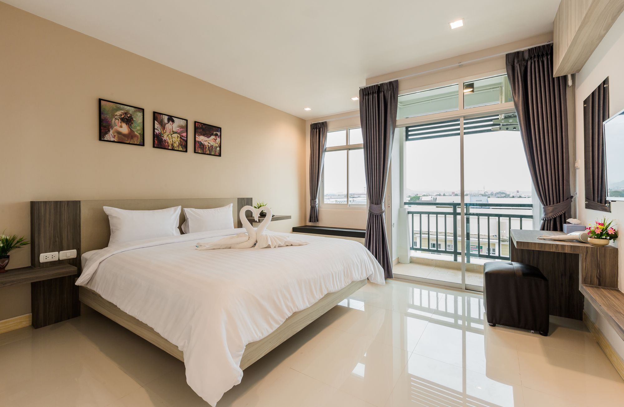 Evergreen Suite Hotel Surat Thani Esterno foto